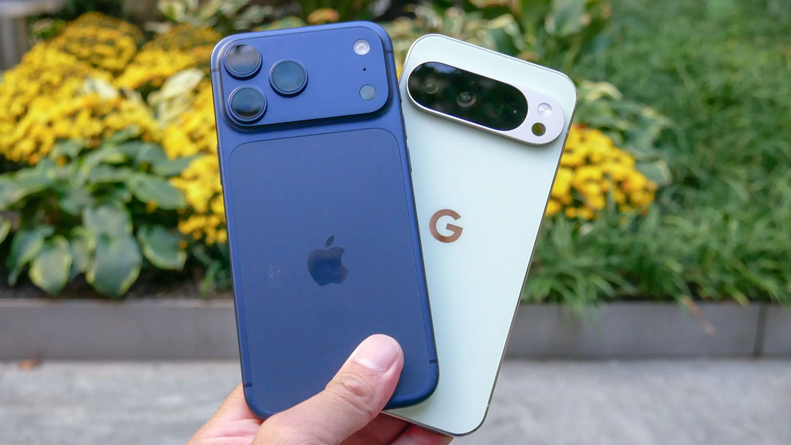 Google Pixel 10 vs iPhone 17 Pro (2026): Complete In-Depth Comparison
